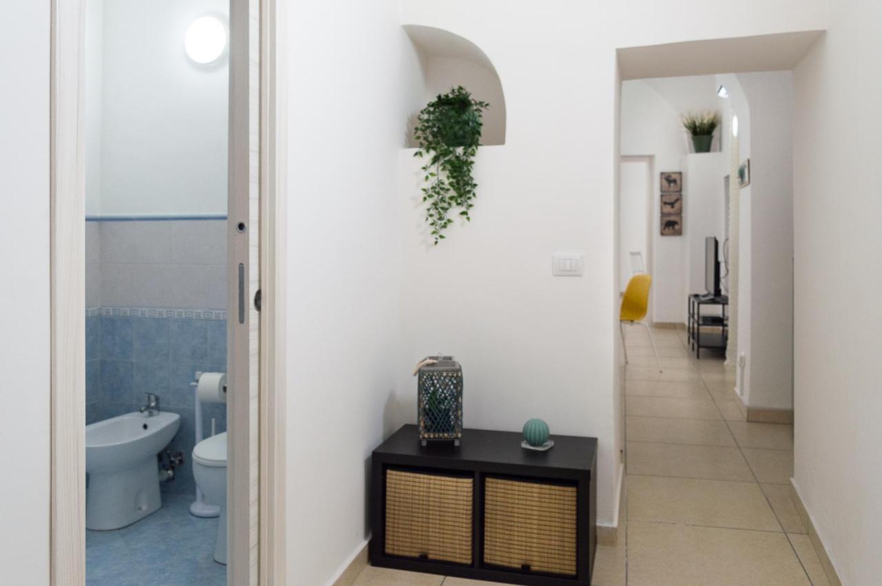 Agathe Guest House Катания Экстерьер фото