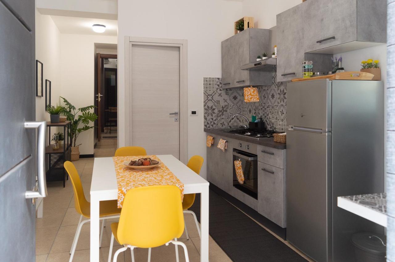 Agathe Guest House Катания Экстерьер фото